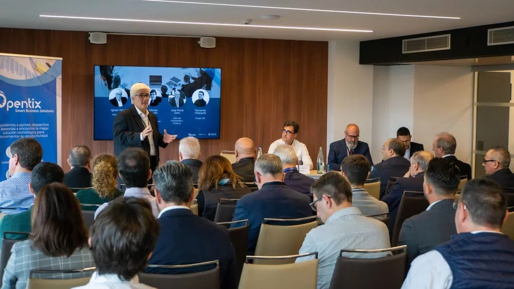 Evento-Despachos-profesionales-Alicante-Mesa-Redonda-3